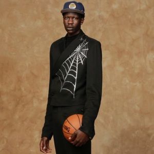 Meet your Posher, Sam